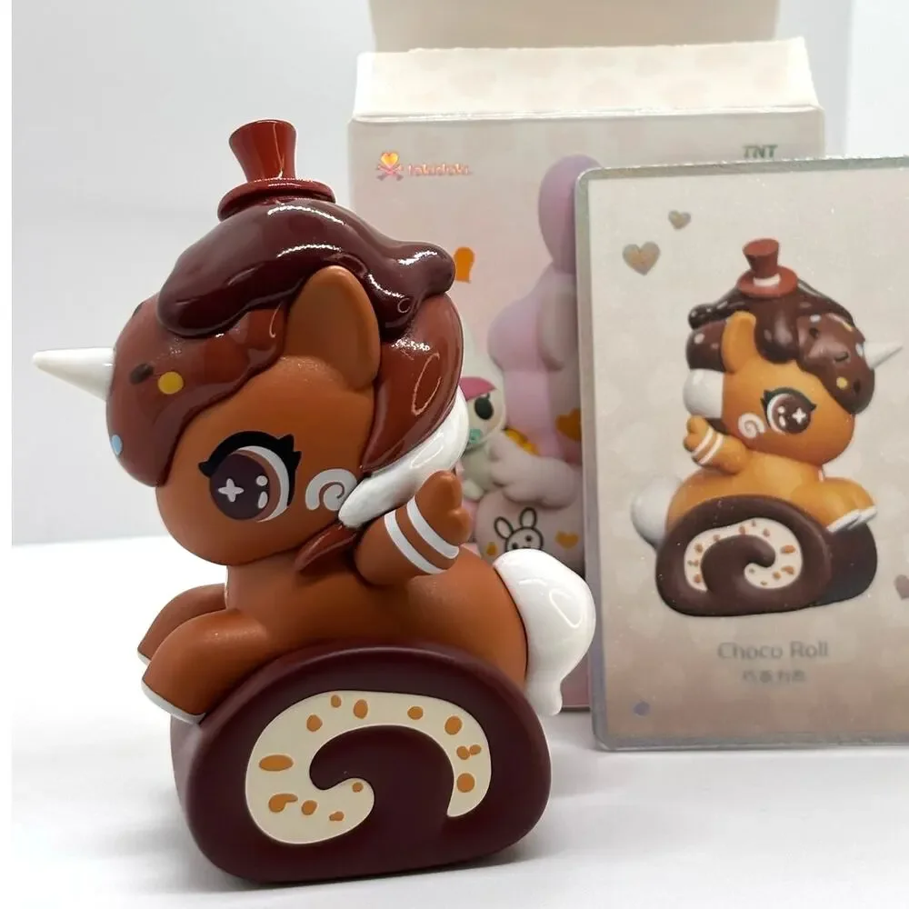 Choco Roll, Chibi Style Unicorno Collectible Art Figure, by Tokidoki - New